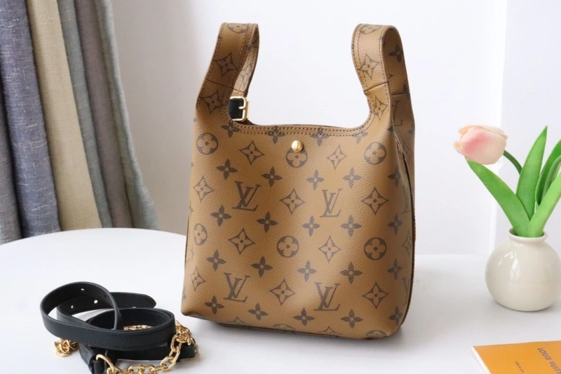 LV Shopping Bags 4178H-0003