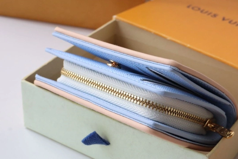 LV Wallets 4178H-0006