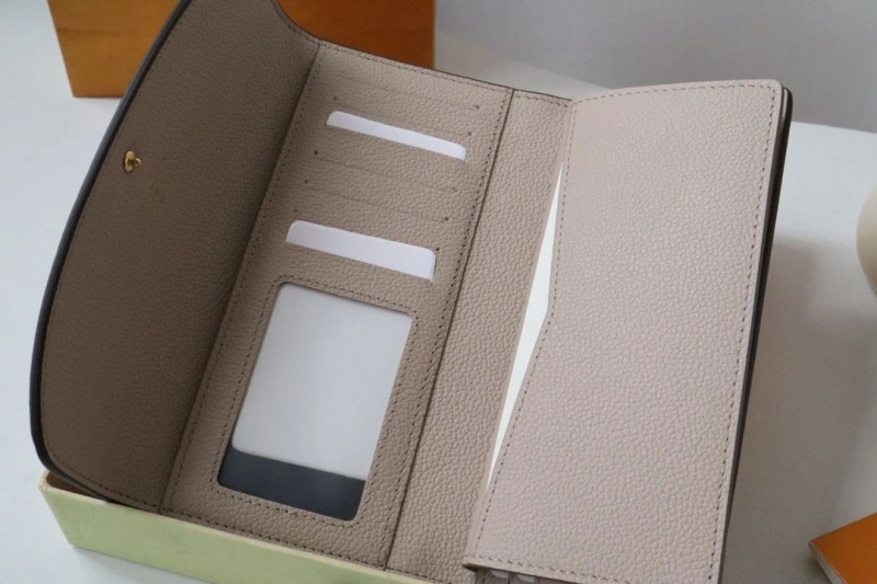 LV Wallets 4178H-0014