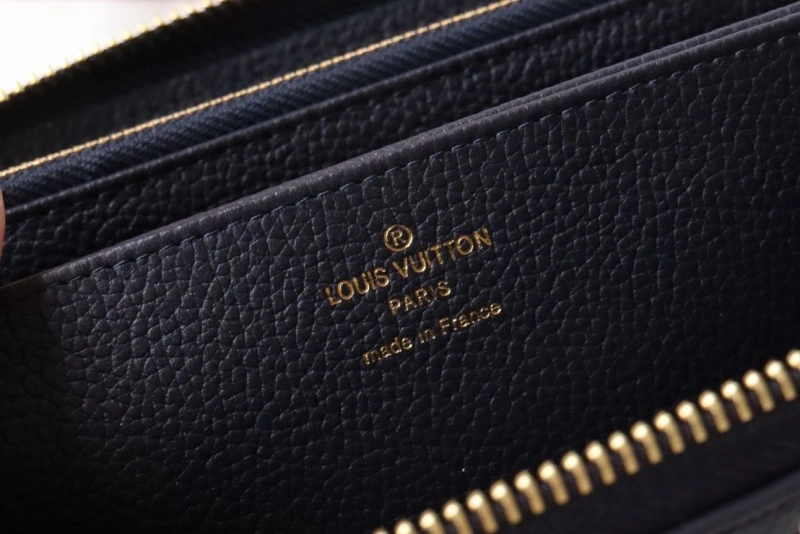 LV Wallets 4178H-0019