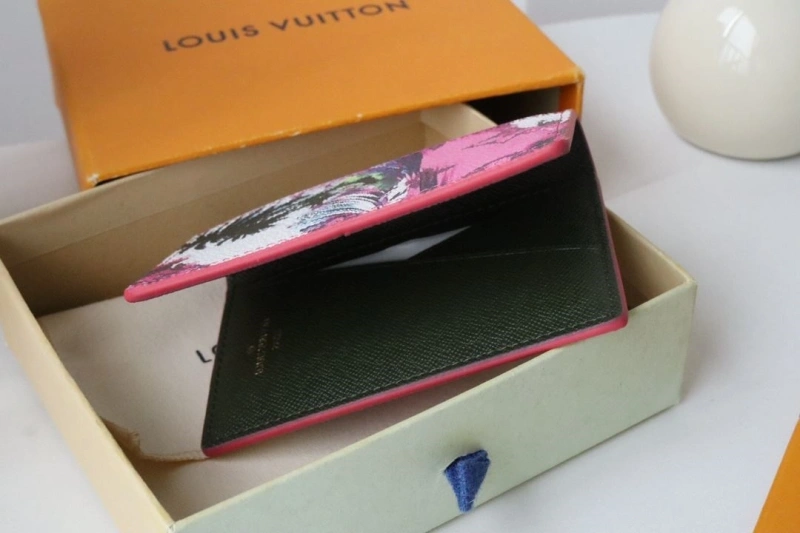 LV Wallets 4178H-0043
