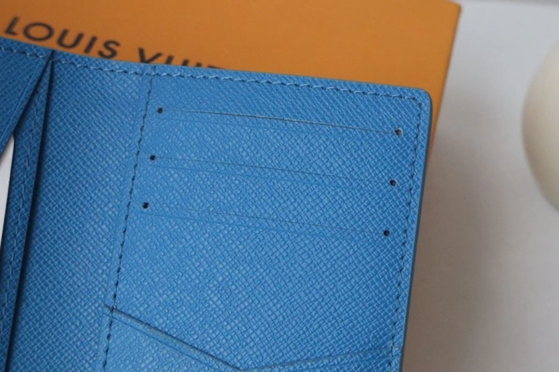 LV Wallets 4178H-0044