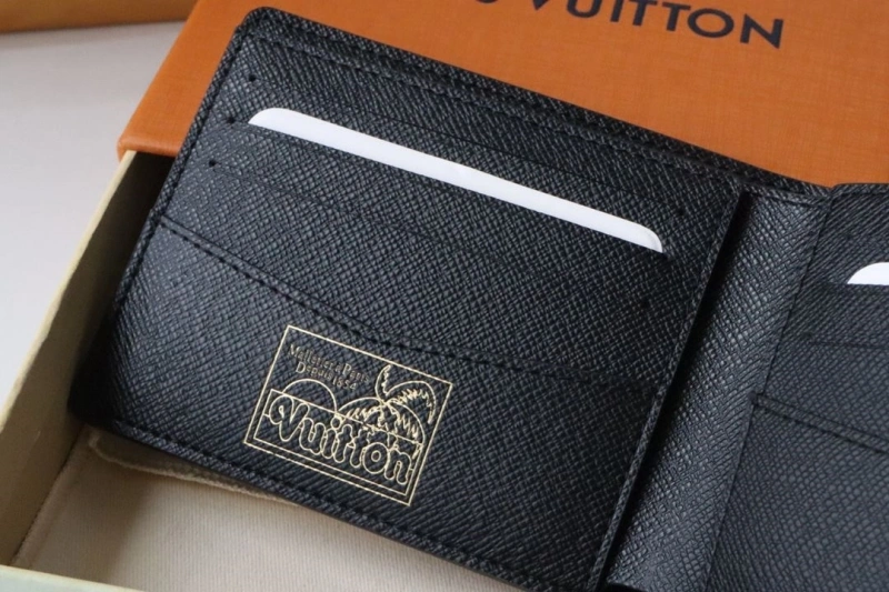 LV Wallets 4178H-0046