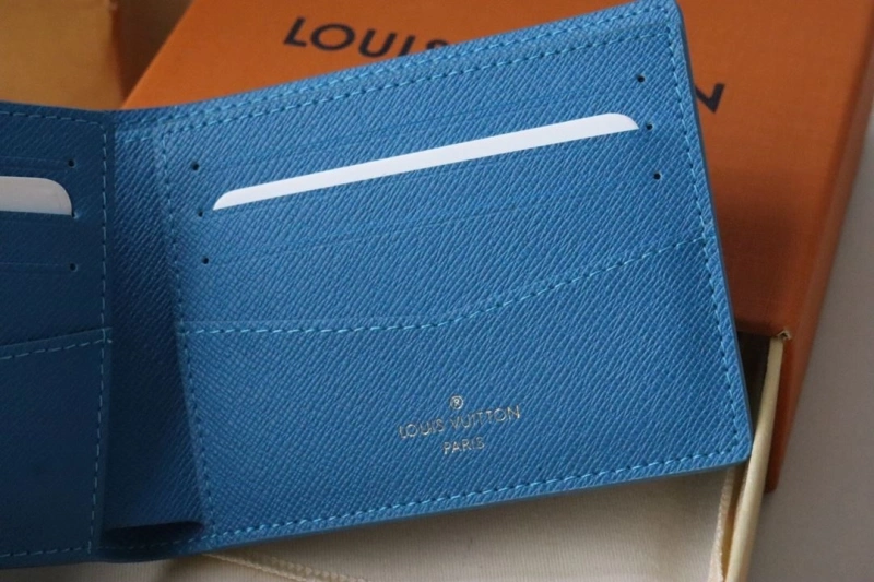 LV Wallets 4178H-0047