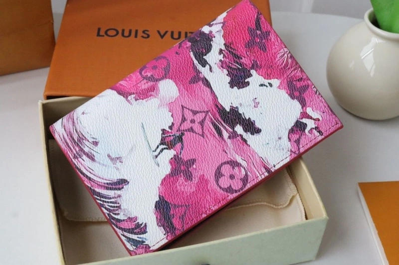 LV Wallets 4178H-0051