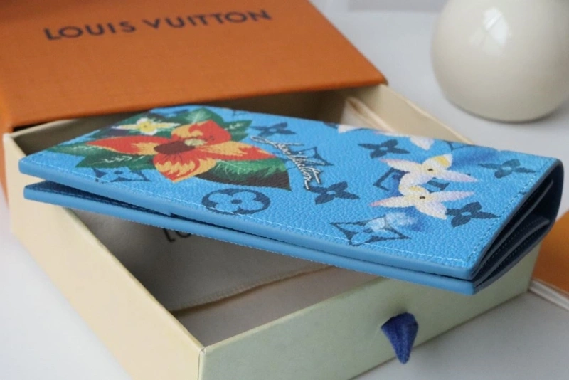 LV Wallets 4178H-0053