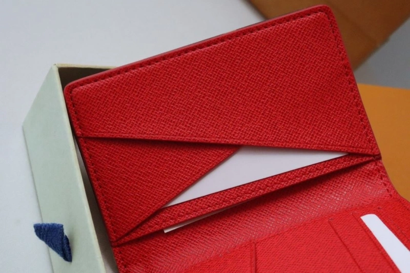 LV Wallets 4178H-0054