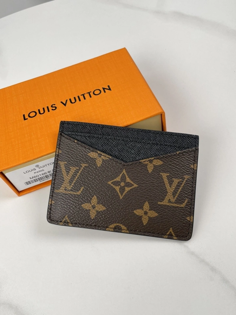 LV Wallets 4178H-0057