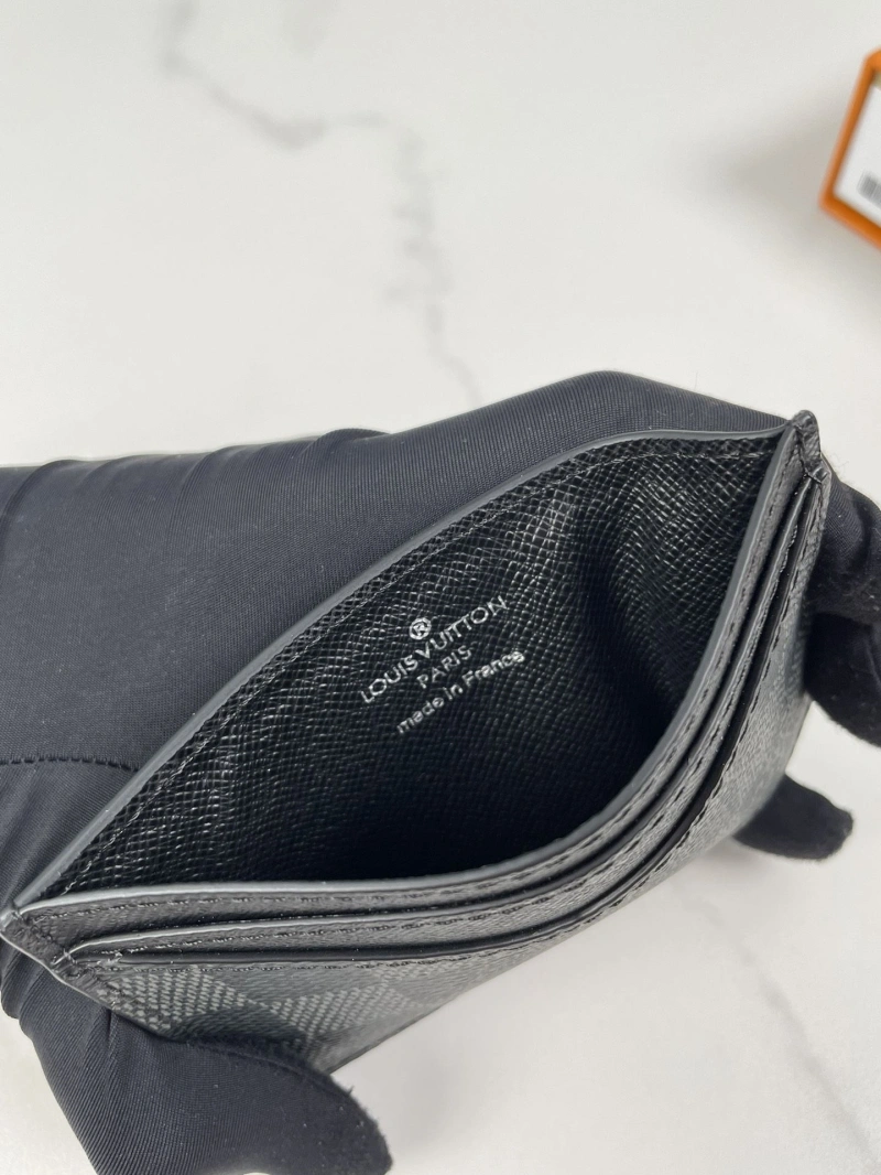 LV Wallets 4178H-0058