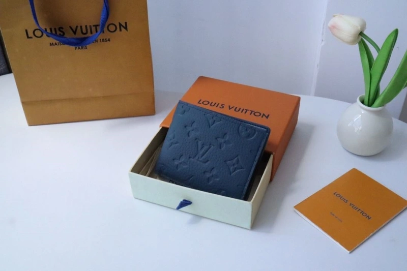 LV Wallets 4178H-0084