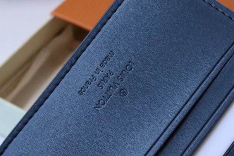 LV Wallets 4178H-0084