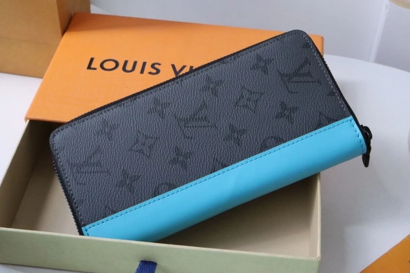 LV Wallets 4178H-0090