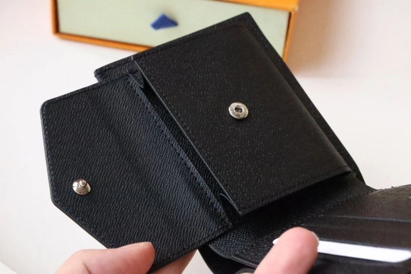 LV Wallets 4178H-0102