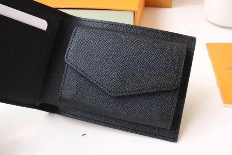 LV Wallets 4178H-0105