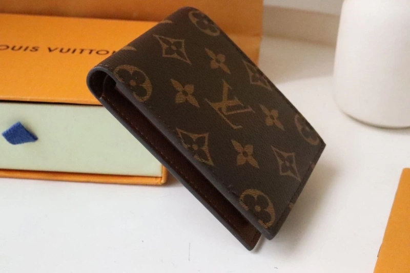 LV Wallets 4178H-0106