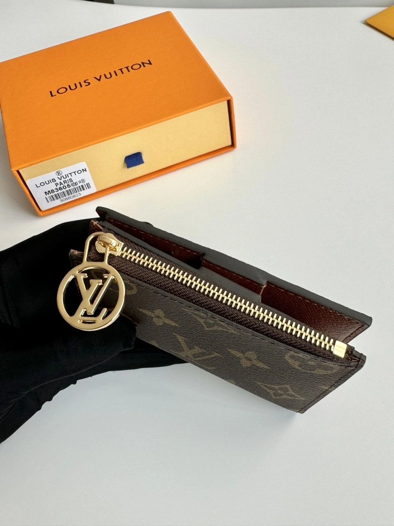 LV Wallets 4178H-0118