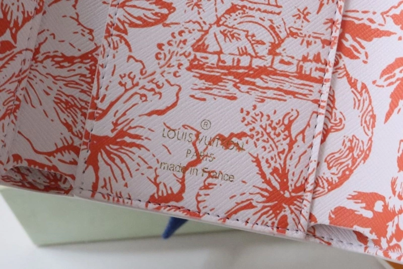 LV Wallets 4178H-0138