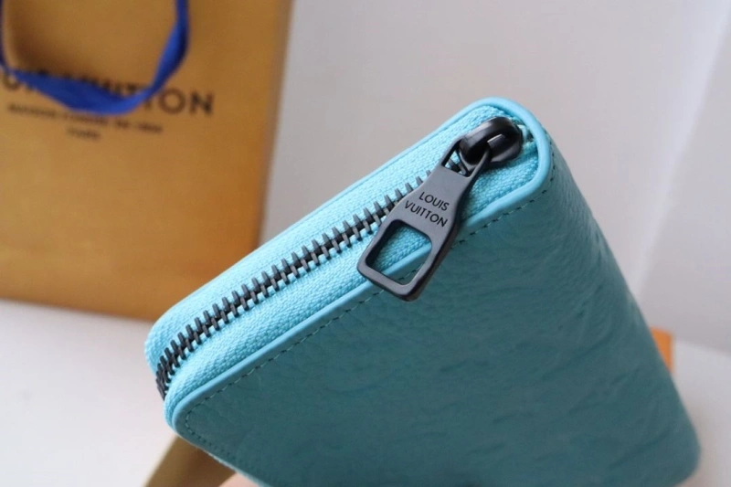 LV Wallets 4178H-0160