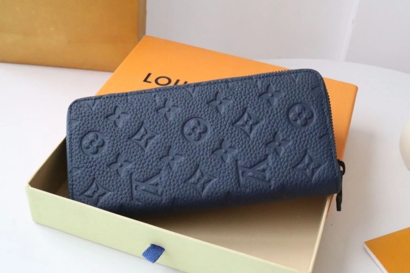 LV Wallets 4178H-0161