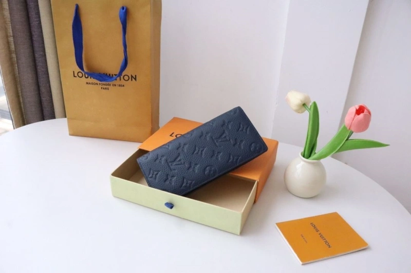 LV Wallets 4178H-0163