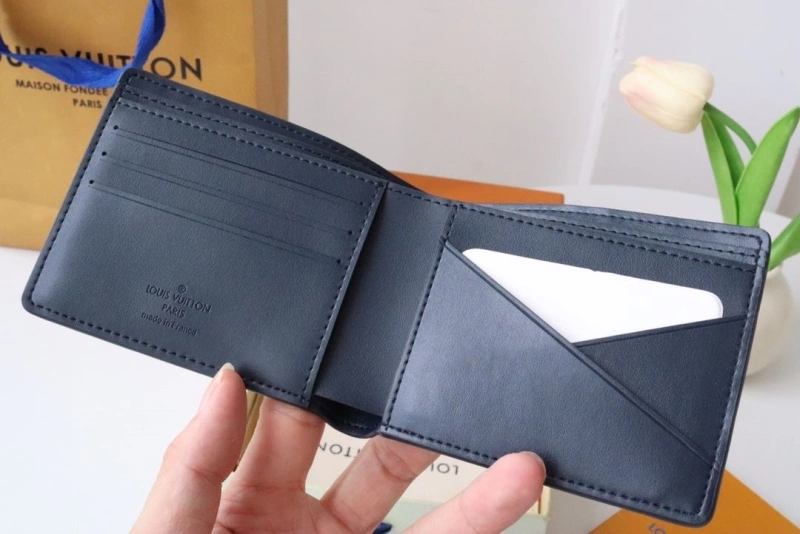 LV Wallets 4178H-0164