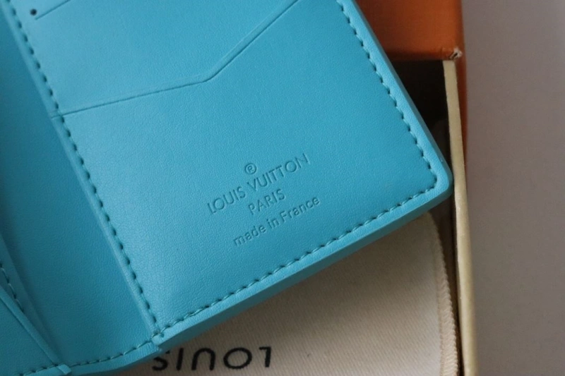 LV Wallets 4178H-0166