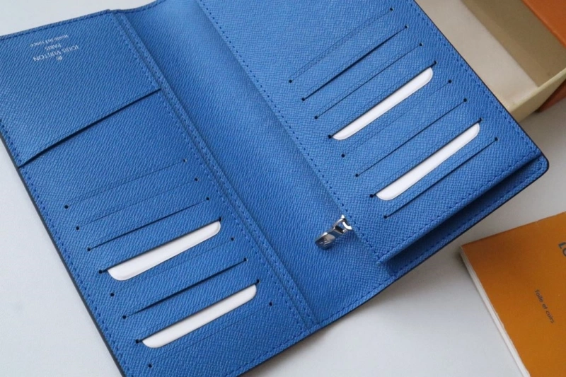 LV Wallets 4178H-0171