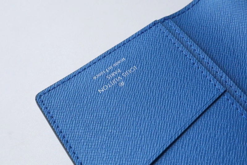 LV Wallets 4178H-0171