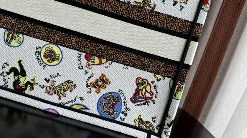 Dior Shopping Bags 4180D-0447