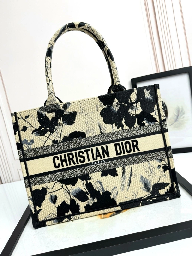 Dior Shopping Bags 4180F-0076