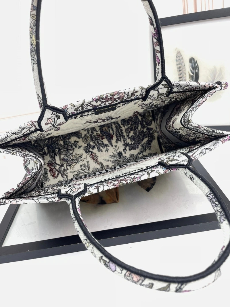 Dior Shopping Bags 4180F-0109