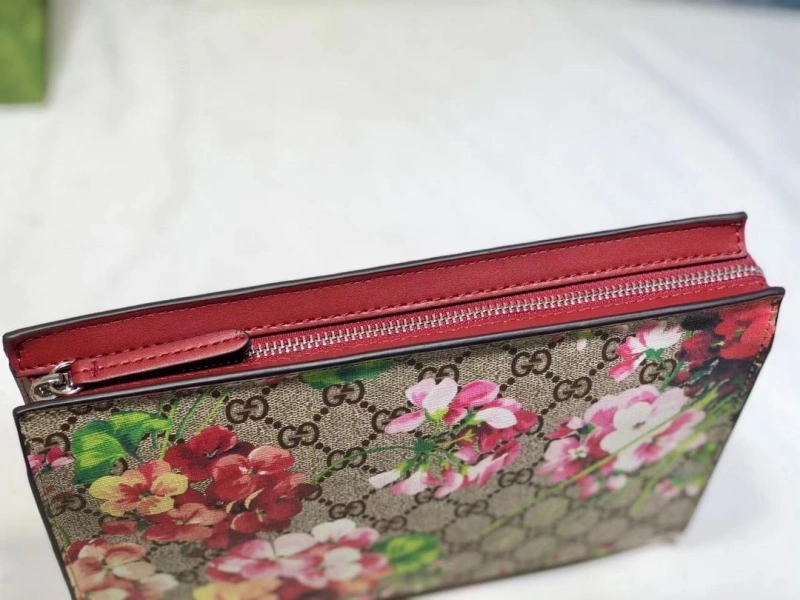Gucci Clutch Bags 4186-0033