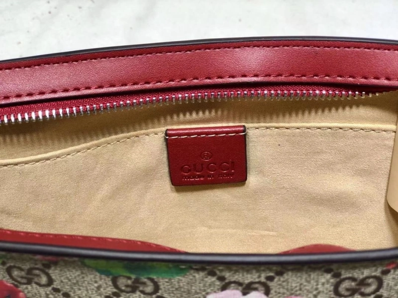 Gucci Clutch Bags 4186-0033