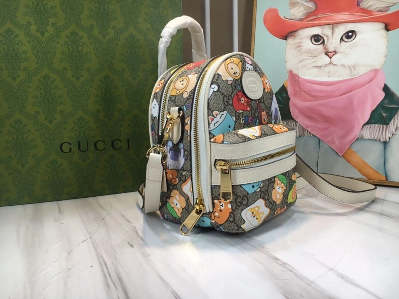 Gucci Backpacks 4186-0040