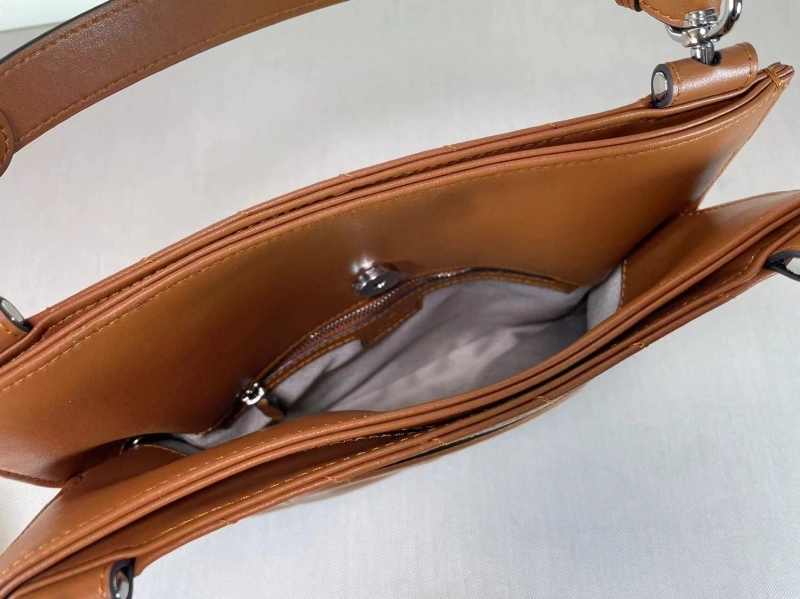 Gucci Top Handle Bags 4186-0132