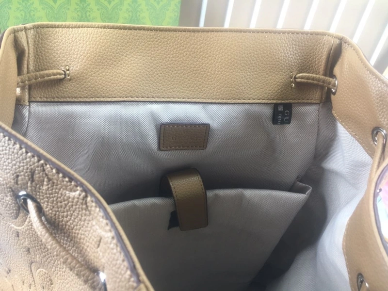 Gucci Backpacks 4186-0209