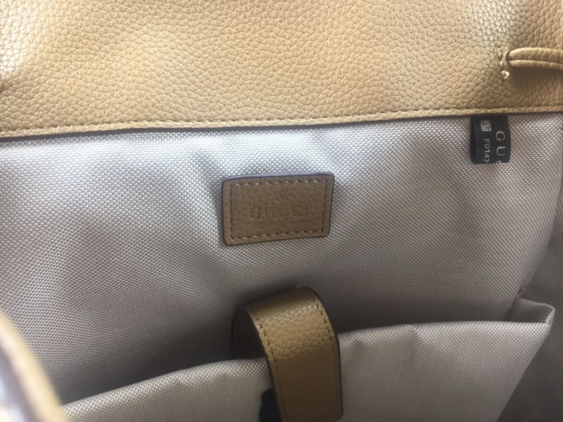 Gucci Backpacks 4186-0209