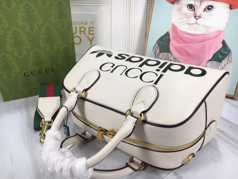 Gucci Top Handle Bags 4186-0239