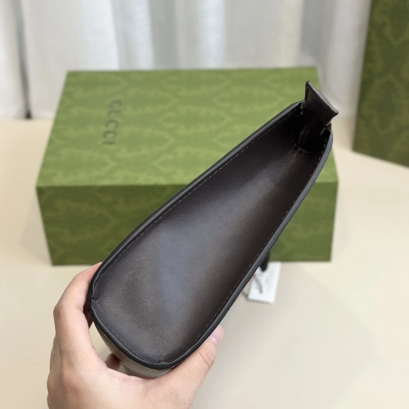 Gvc*1 clutch bags 4186-0250