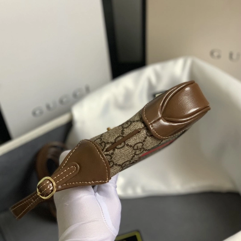Gucci Top Handle Bags 4186-0256