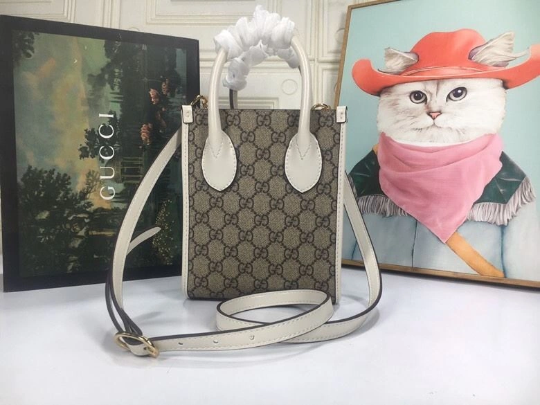 Gucci Top Handle Bags 4186-0326