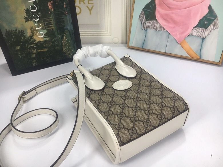 Gucci Top Handle Bags 4186-0326
