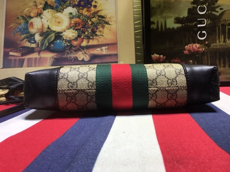 Gucci Clutch Bags 4186-0563