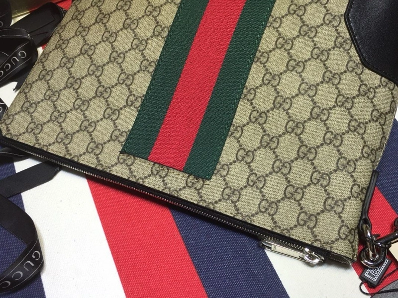 Gucci Clutch Bags 4186-0563