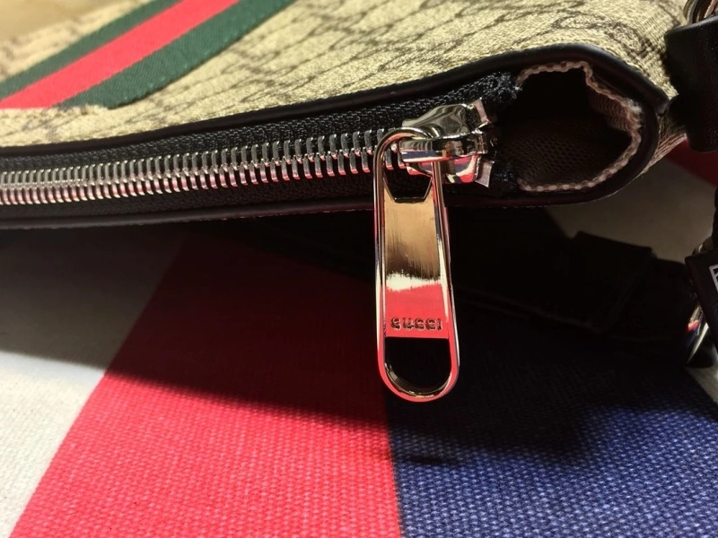 Gucci Clutch Bags 4186-0563