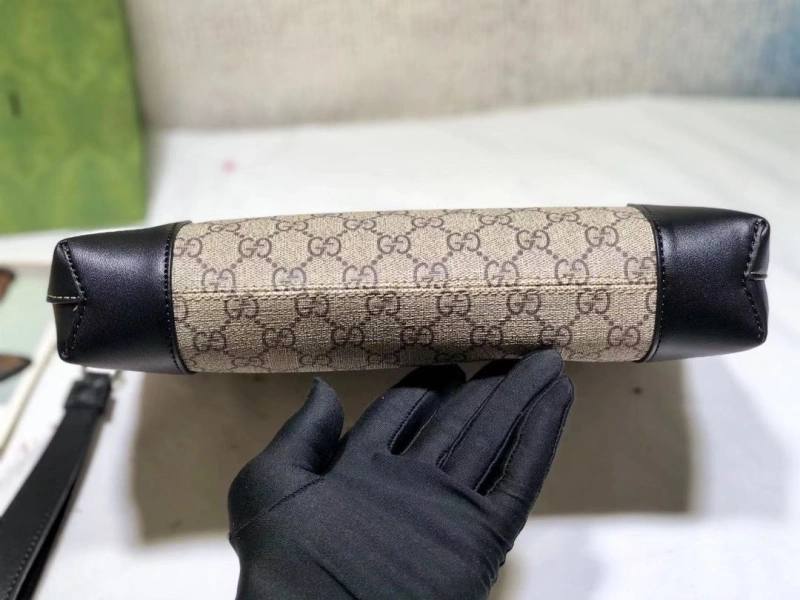 Gucci Clutch Bags 4186-0564