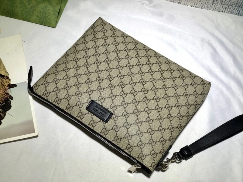 Gucci Clutch Bags 4186-0565