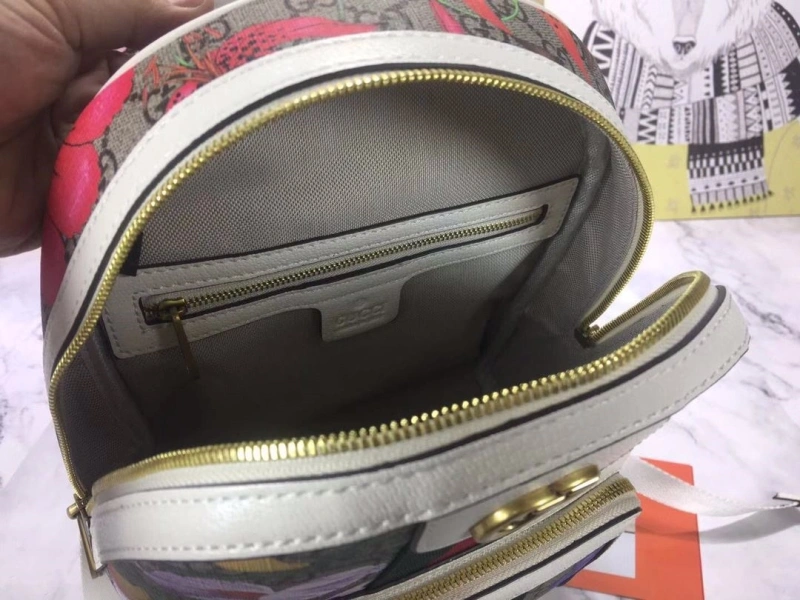Gucci Backpacks 4186-0592