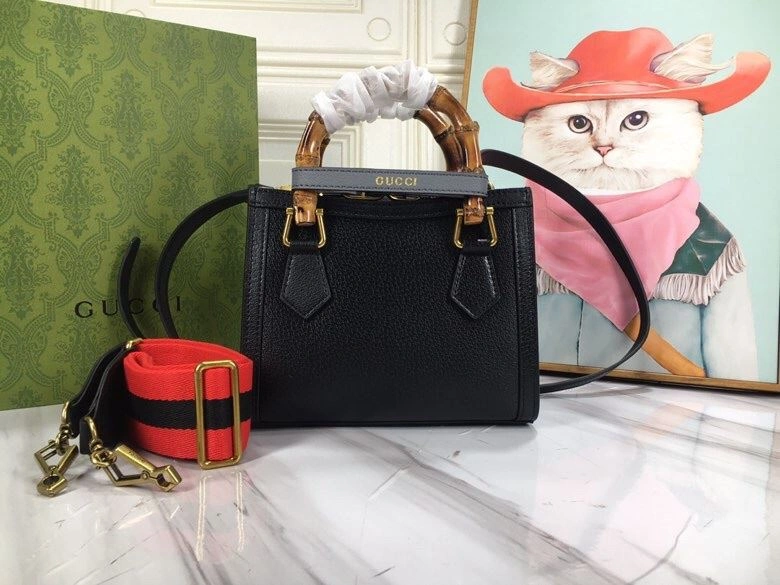 Gucci Shopping Bags 4186-0611