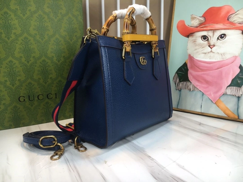 Gucci Shopping Bags 4186-0621